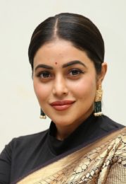 Poorna